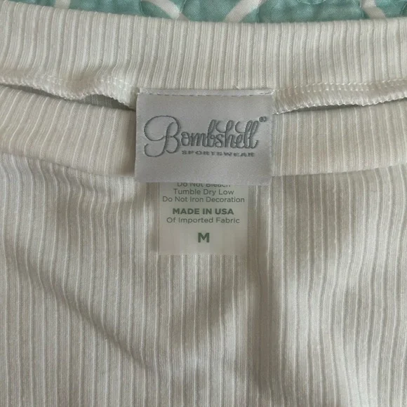 Elegant White Ribbed Bodysuit - Picture 7 of 9